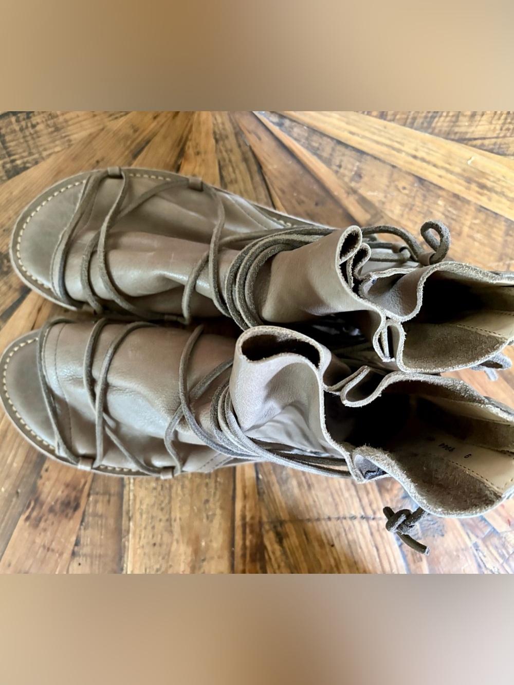 Free People X Baske Leather Lace-Up Gladiator Sandals taupe 9 NWOB - Picture 4 of 6